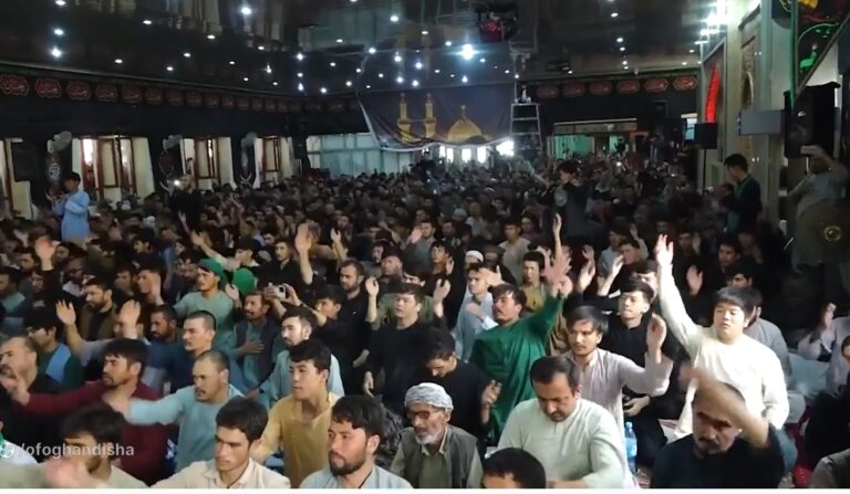 نوحه «حسین سرباز ره دین بود» با صدای حجت السلام سید تقی حسینی