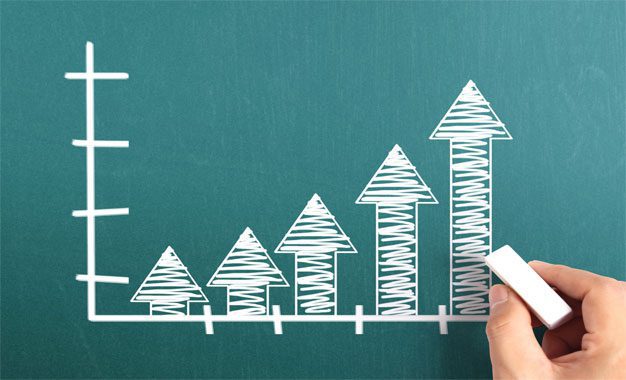 بررسی تطبیقی آرای حسن حنفی و رضا داوری اردکانی در باب انحطاط و عقبماندگی جوامع اسلامی