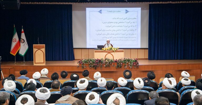 حجت الاسلام والمسلمین علی حبیبی