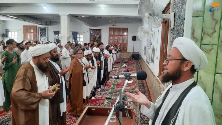 نمازجمعه لشکرگاه