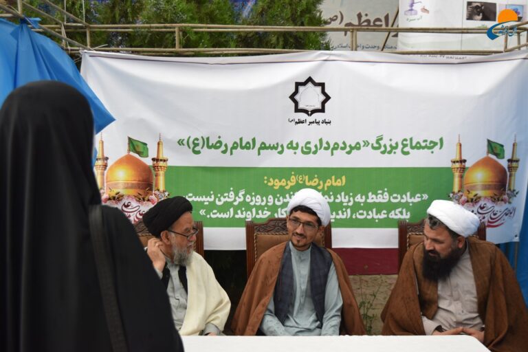 مردمداری به رسم امام رضا (ع)